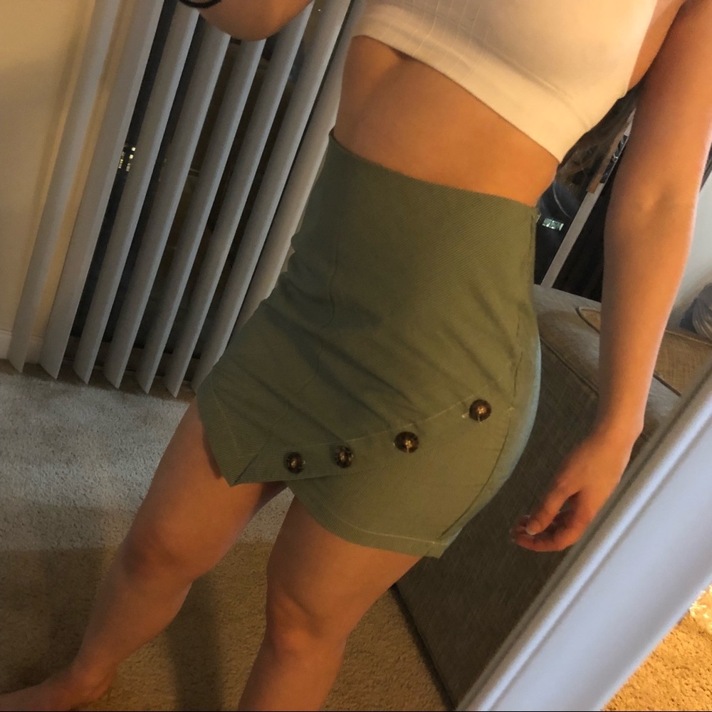 Light Green High Waisted Skirt